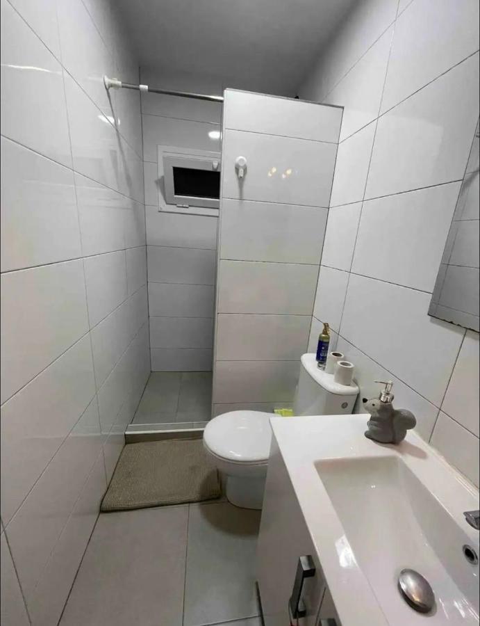 Cozy Room Next To El Prat Airport El Prat de Llobregat Buitenkant foto